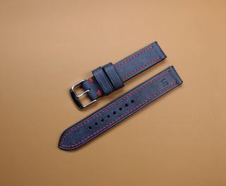 Handmade leather Watch straps for Garmin #apple #applewatch #applewatchseries6 #Samsung #samsunggalaxy #galaxywatch...
