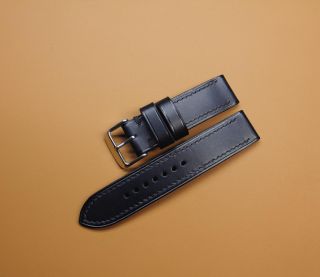 Handmade leather Watch straps for Classic Watch #apple #applewatch #applewatchseries6 #Samsung #samsunggalaxy #galaxywatch...