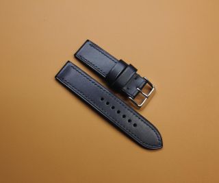 Handmade leather Watch straps for Classic Watch #apple #applewatch #applewatchseries6 #Samsung #samsunggalaxy #galaxywatch...