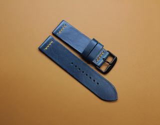 Handmade leather Watch straps for Classic Watch #apple #applewatch #applewatchseries6 #Samsung #samsunggalaxy #galaxywatch...