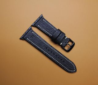 Handmade leather Watch straps for Apple Watch Ultra #apple #applewatch #applewatchseries6 #Samsung #samsunggalaxy...